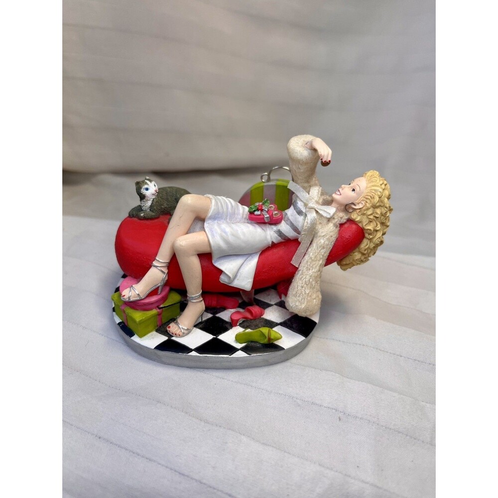2005 Secret Message Diva Alexis-Nothing Clashes With Chocolate SD10 Figurine